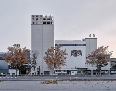 Gutmann Pelletsspeicher, Transformation, Hall in Tirol, 2018 – 2020 (Architektur: obermoser + partner architekten, Hanno Schlögl (†))