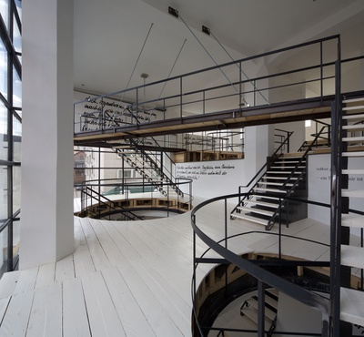 Blick in die Ausstellung im aut, Bildnachweis: © Günter R. Wett
