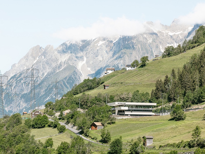 Sport- und Freizeitanlage Fließ (Architektur: AllesWirdGut)