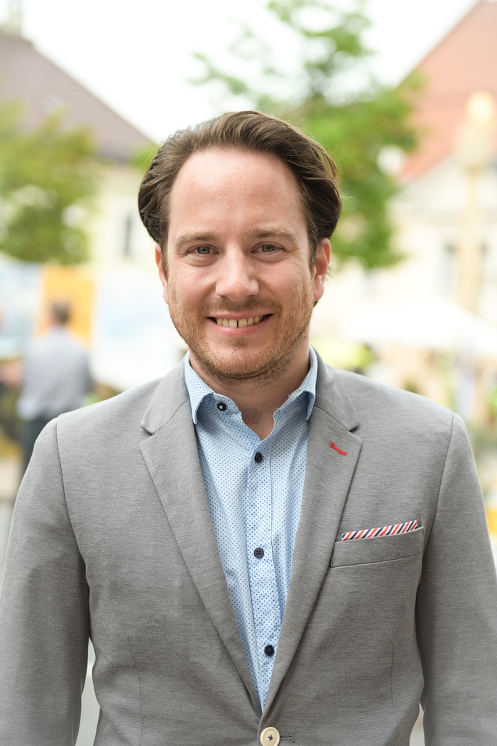 Sebastian Adami, Geschäftsführer von TINAA