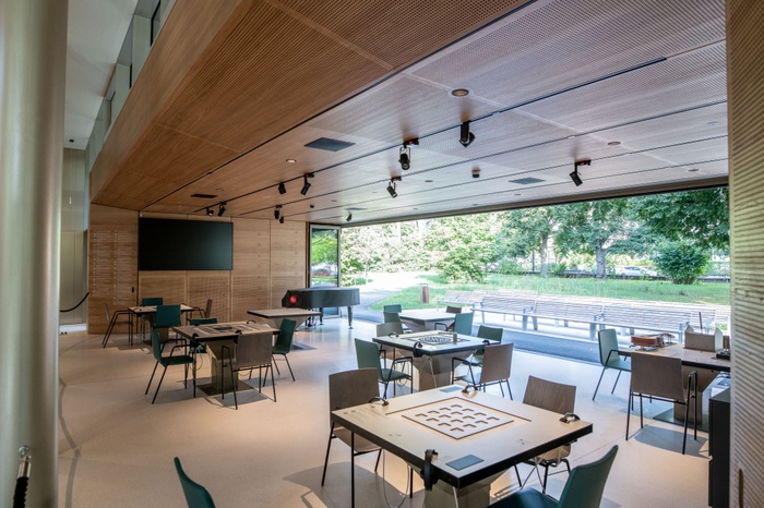 Innenansicht Salon Stolz, Architektursalon und su.n - spaceunit.net