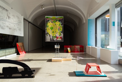 Ausstellung in der "Auslage" des HDA