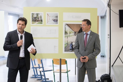 Stadtbaudirektor Bertram Werle, Günter Hirner, GF GBG (v.l.)