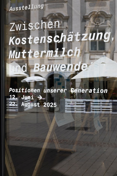 Exhibition view, zkmb, HDA