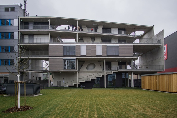 Kiubo 2.0, Hofrichter-Ritter