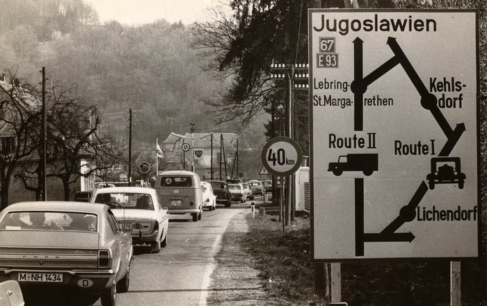 Ausstellung „Gastarbajteri. 40 Jahre Arbeitsmigration“ (Initiative Minderheiten/Wien Museum, 2004). Aus der Station „Gastarbeiterroute“ von Peter Payer.
Fotoarchiv: Kleine Zeitung, Graz

Mit freundlicher Genehmigung der Initiative Minderheiten
