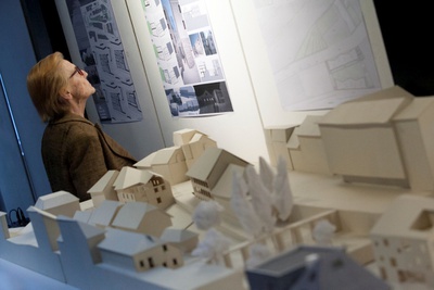 „Hafenskizzen“ Ausstellung und Diskussion