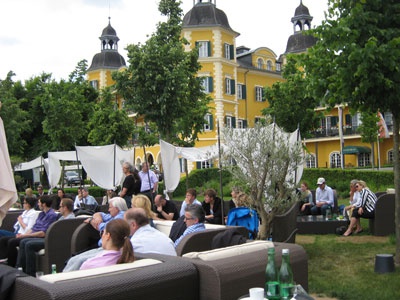 Baukulturfrühstück Schloss Velden, Seespitz – v.l. – Arch. Hartwig Wetschko, Arch. Karl-Heinz Winkler, GR Walter Kupper, Prof. Erich Raith, Arch. Gerhard Kopeinig, Vzbgm. Helmut Steiner, Bgm. Ferdinand Vouk
