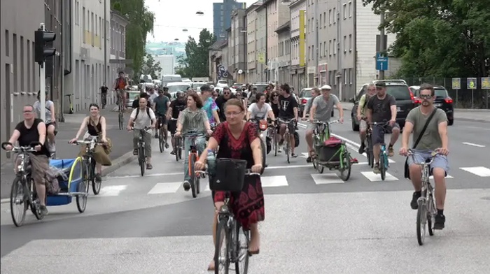 Bürger drängen die Politik zu Verkehrswende und Klimaschutz.