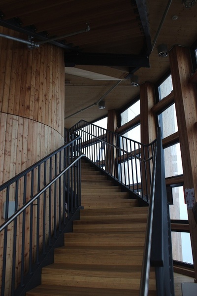 Exkursion Holzbaupreis Kärnten 2013 – Aussichtsturm Pyramidenkogel
Planung: Klaura Kaden + Partner ZT GmbH