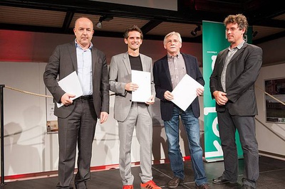 Holzbaupreis Kärnten 2013 – Landwirtschaftliche Fachschule, Salzburg
Planung: Schwarzenbacher Architektur ZT GmbH
Bauherr: Land Salzburg Abteilung Lebensgrundl
Tragwerksplanung: DI Josef Koppelhuber
Ausführung: Raimund Baumgartner GmbH