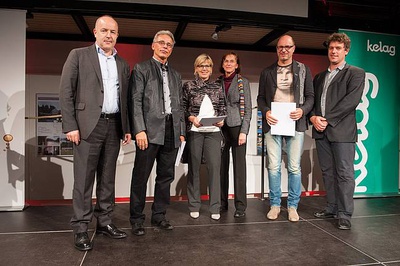 Holzbaupreis Kärnten 2013 – Holzhaus im Park, Graz
Planung: Proyer & Proyer Architekten
Bauherr: Dr. Eva Strobl
Tragwerksplanung: Weissenseer Holz-System-Bau GmbH
Ausführung: Weissenseer Holz-System-Bau GmbH