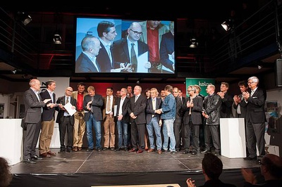 Holzbaupreis Kärnten 2013 – Aussichtsturm Pyramidenkogel
Planung: Klaura Kaden + Partner ZT GmbH
Bauherr: Pyramidenkogel Infrastruktur GmbH&CoKG
Tragwerksplanung: Lackner+Raml ZT GmbH
Ausführung: Rubner Holzbau GmbH
Kategorie: Ingenieurholzbau