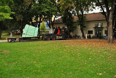 Skulptur: Architektur reflektiert