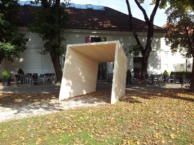 Skulptur: Architektur reflektiert