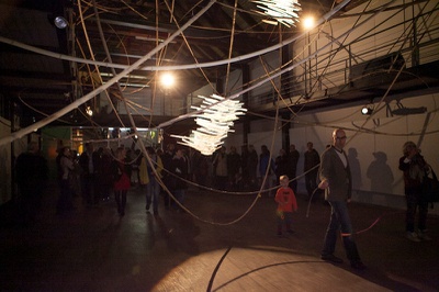 LUFTWURZLER - EINE INSTALLATION MIT BAMBUS – von Anna Rubin