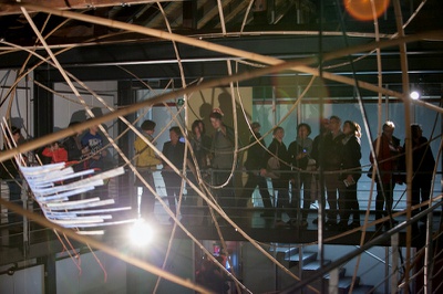 LUFTWURZLER - EINE INSTALLATION MIT BAMBUS – von Anna Rubin