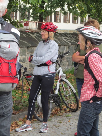 Musterbauten, Bombenschäden, Denkmäler – Geführte Radtour in Klagenfurt