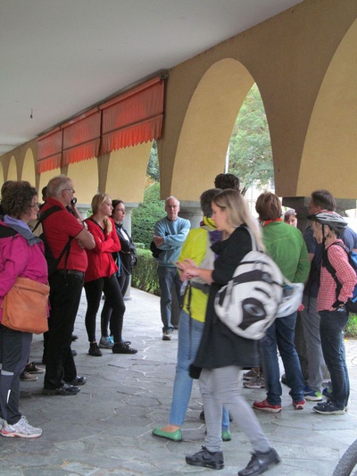 Musterbauten, Bombenschäden, Denkmäler – Geführte Radtour in Klagenfurt