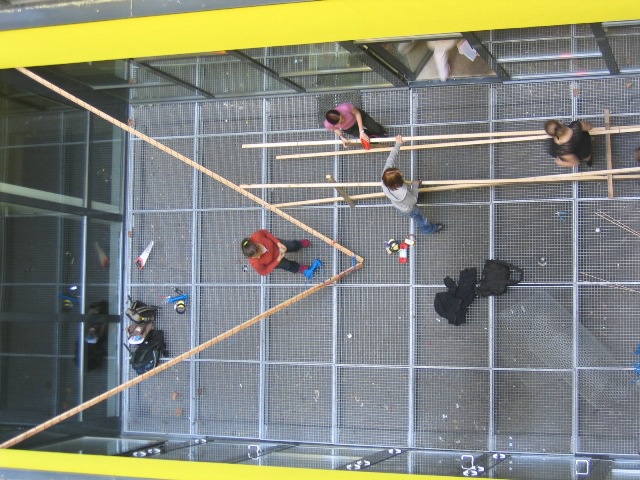 ÖFFENTLICH - PRIVAT - RAUM SCHAFFEN