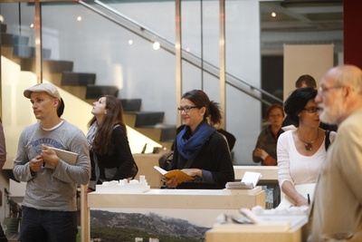 Wohn Raum Alpen_Ausstellungseröffnung