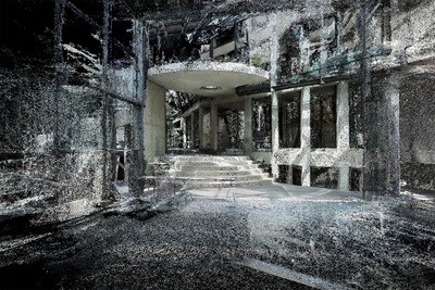 HEAD IN A CLOUD – © Minovski-Messini HEAD IN A CLOUD