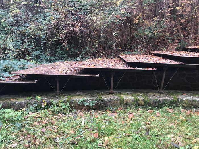 Tiefgaragenabfahrt bei Schloss Gandegg, Überetsch