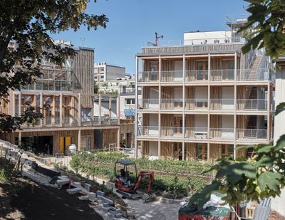 THE RAILWAY FARM, Paris (FR), 2019 /  Grand Huit Scop d'architecture, Paris