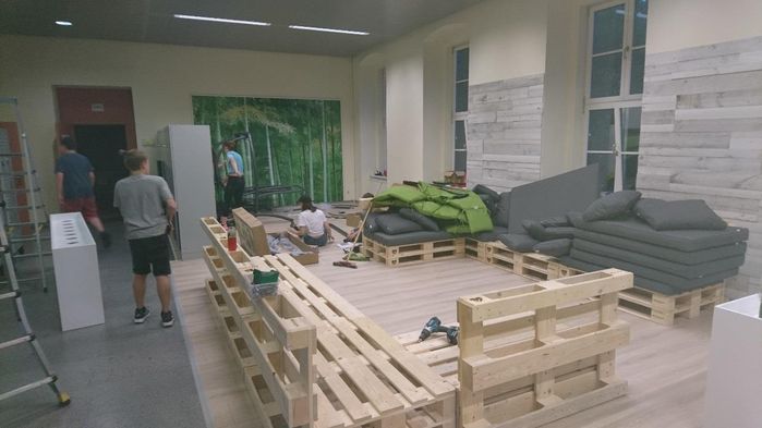 Bau des Pausenraums, BORG St. Pölten