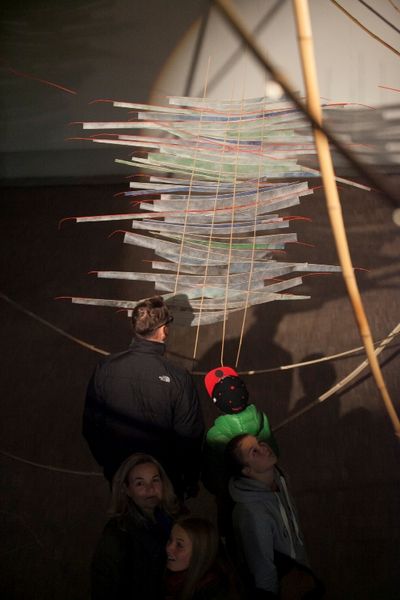 LUFTWURZLER - EINE INSTALLATION MIT BAMBUS – von Anna Rubin