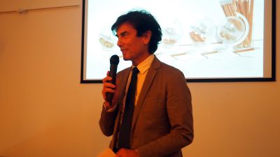 23. Juni 2016, Instituto Cervantes Viena, 01 – Begrüßung durch Carlos Ortega, Direktor des Instituto Cervantes Viena