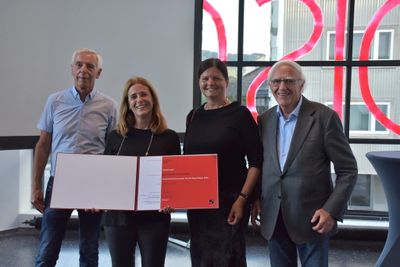 Auszeichnung des Landes Tirol für Neues Bauen 2020: Sanierung Schule Kettenbrücke, Innsbruck (Architektur: STUDIO LOIS, Bauherrschaft: Schulverein der Barmherzigen Schwestern)