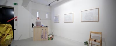 Michl Schmidt + Peter Wendl: Verteidigung des Normalzustands – Blick in die Ausstellung