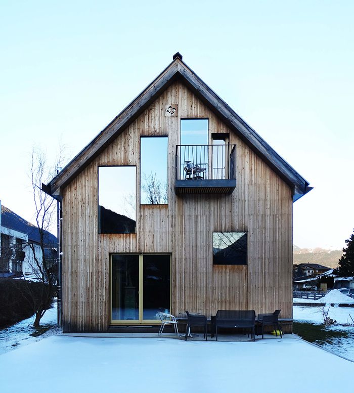 Lobende Erwähnung des Landes Tirol für Neues Bauen 2020: OFFICE.P, Fulpmes, 2015 – 2020 (Architektur: Robert Pfurtscheller/Madritsch Pfurtscheller)