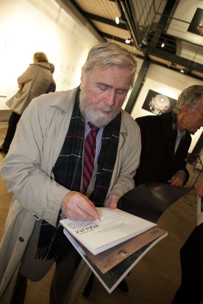 Prof. Friedrich Kurrent