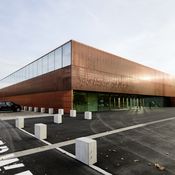 Veranstaltungs- und Sporthalle St. Martin – Veranstaltungs- und Sporthalle St. Martin, Villach;
Planung: Dietger Wissounig Architekten, Graz