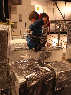 Kinderworkshop: Architektur reflektiert